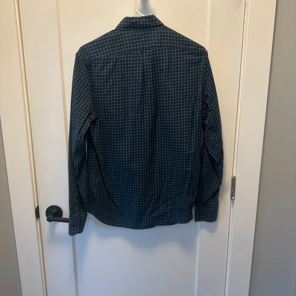 JCrew Green and Blue Button Down Brushed Twill Medium - Picture 2 of 3